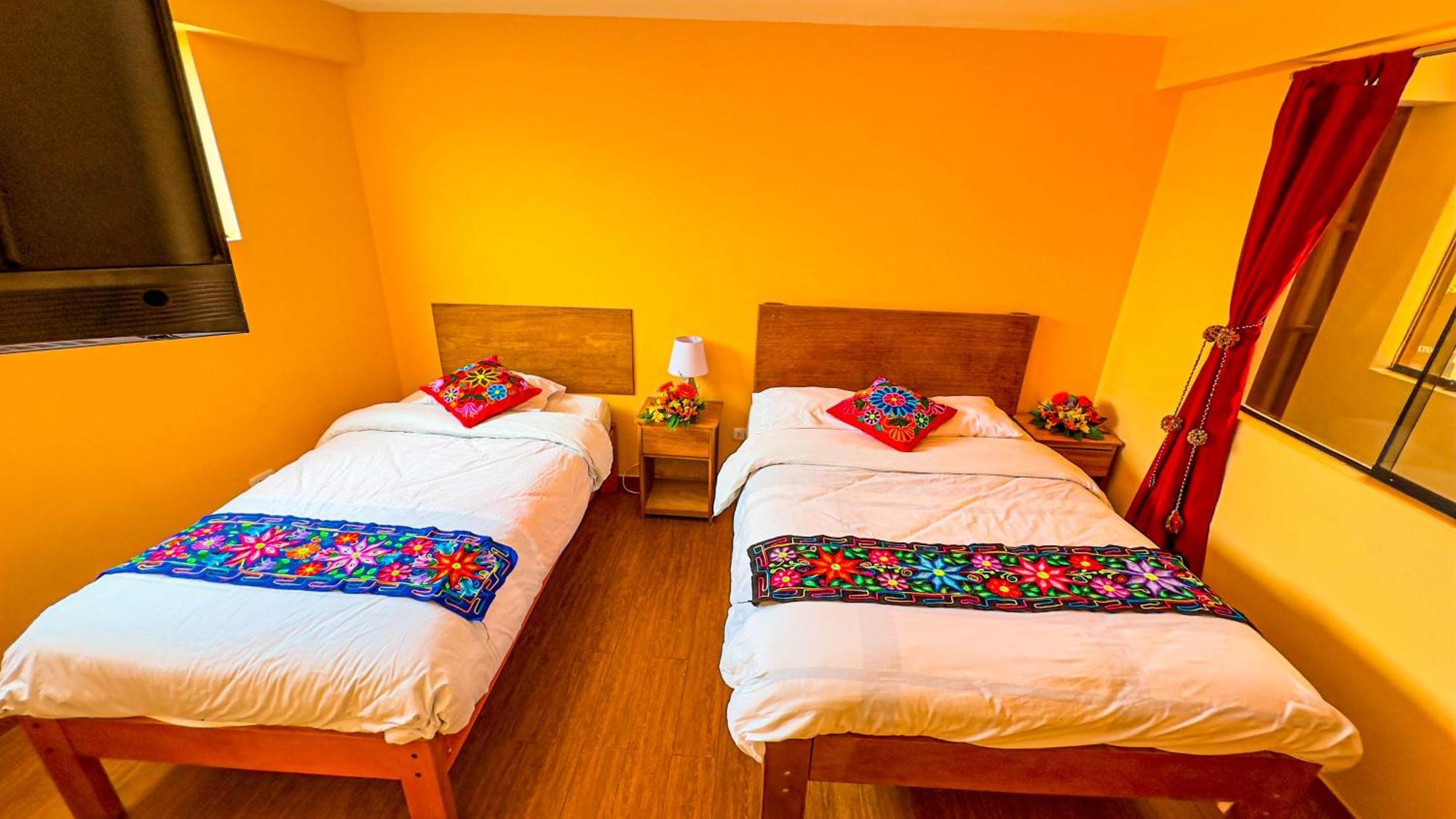 Andean Atoq Hostel Cuzco Exterior photo