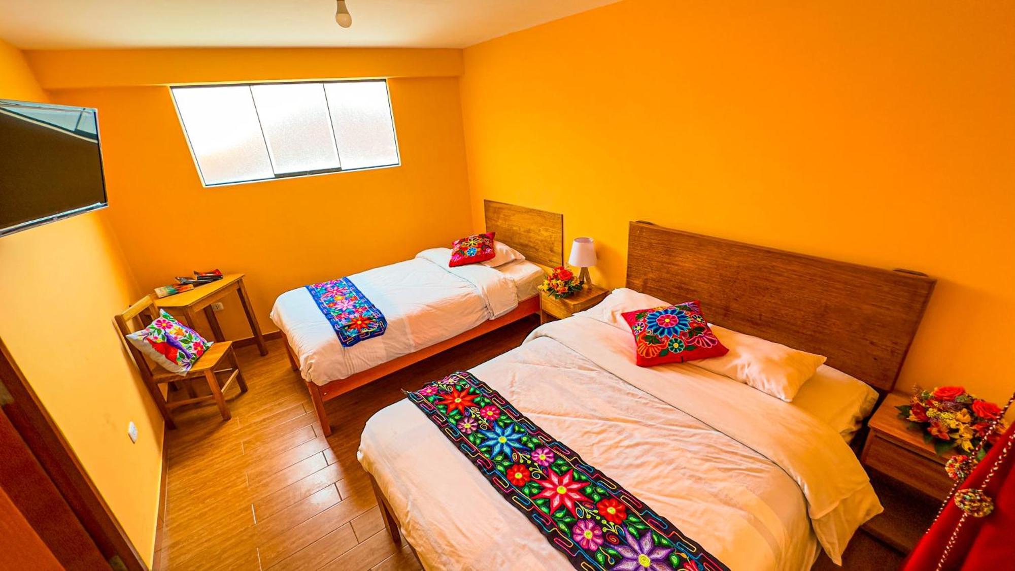 Andean Atoq Hostel Cuzco Exterior photo