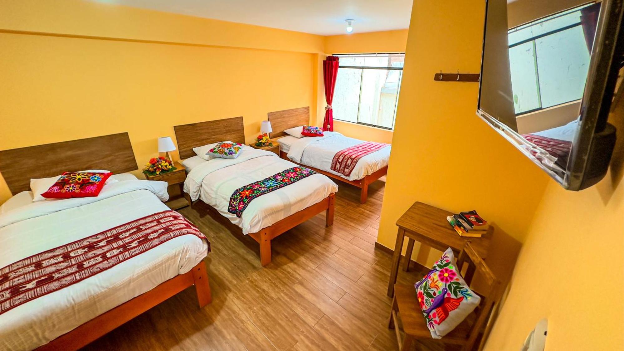 Andean Atoq Hostel Cuzco Exterior photo
