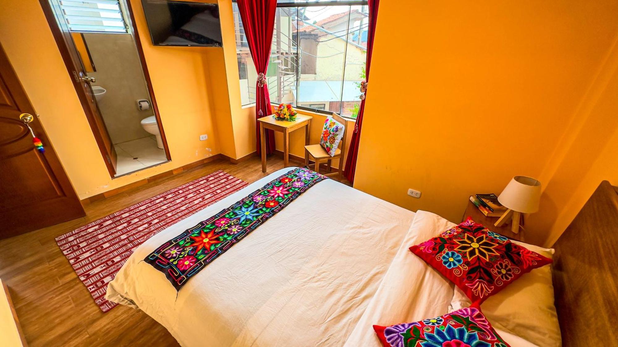 Andean Atoq Hostel Cuzco Exterior photo