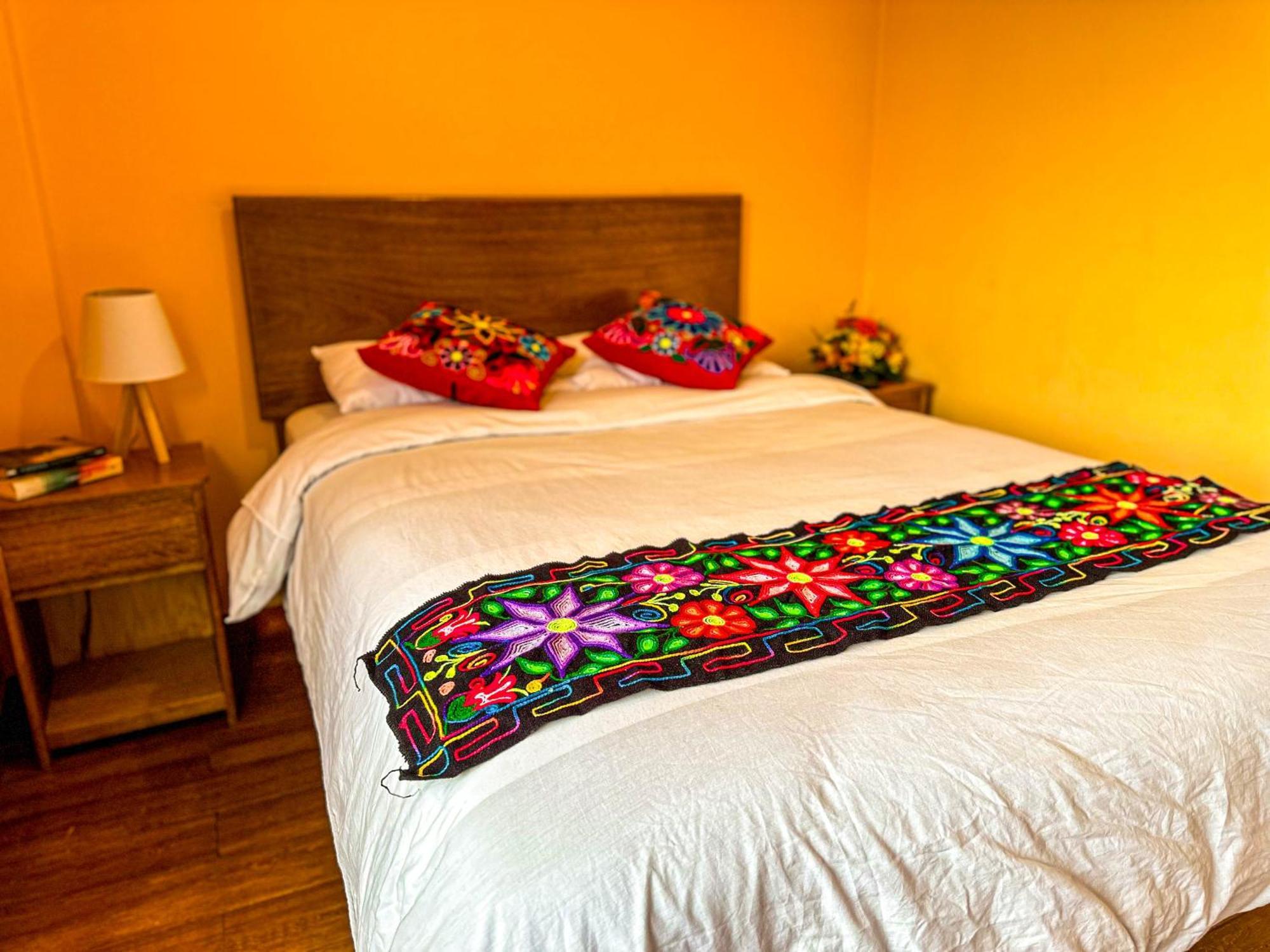 Andean Atoq Hostel Cuzco Exterior photo