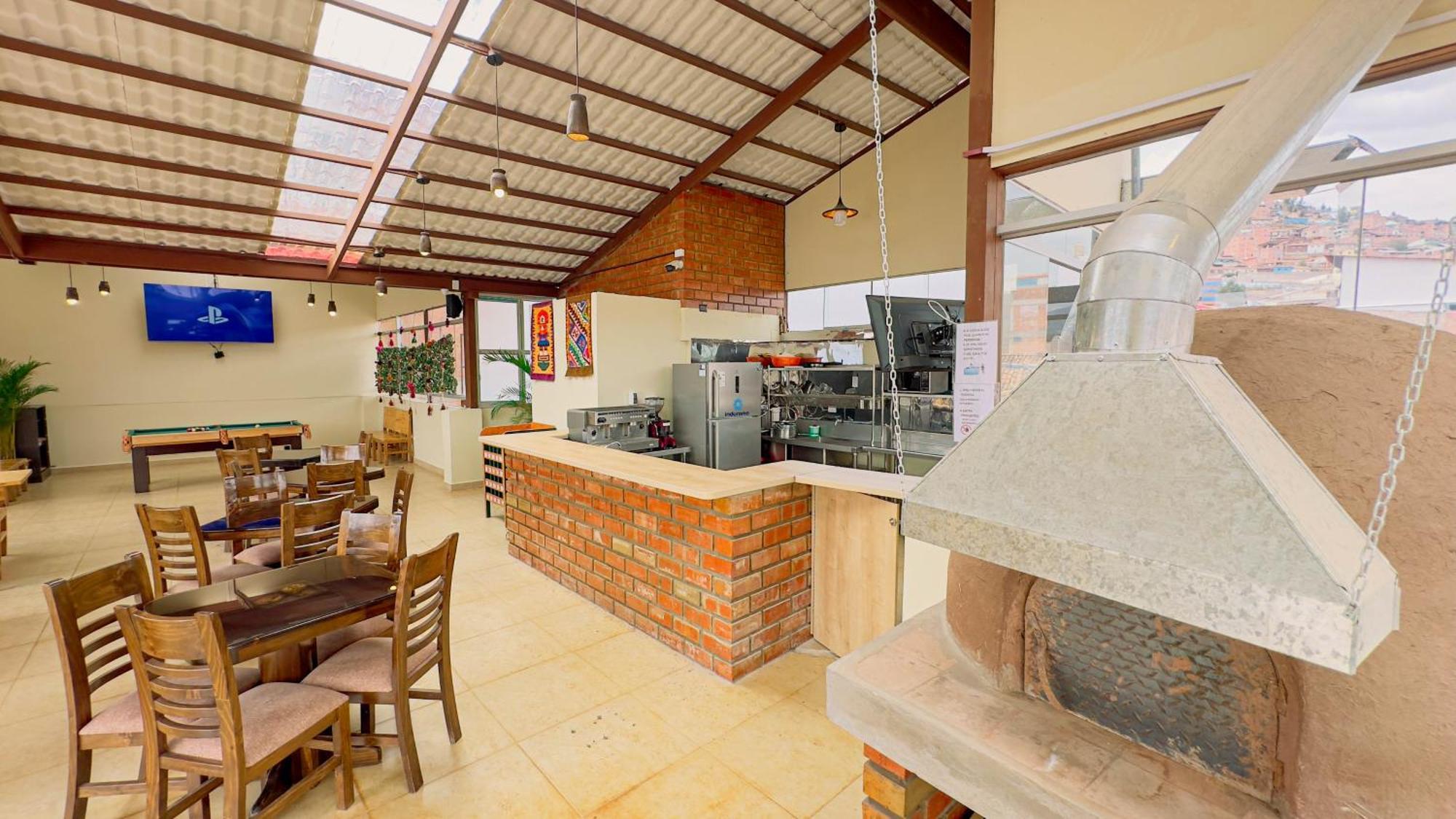 Andean Atoq Hostel Cuzco Exterior photo